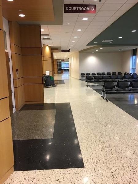 Office Cleaning in Rockford, IL (1)